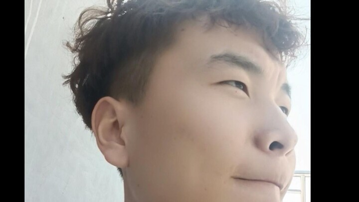 【迎新】给新学妹搬行李，结果。。。。。