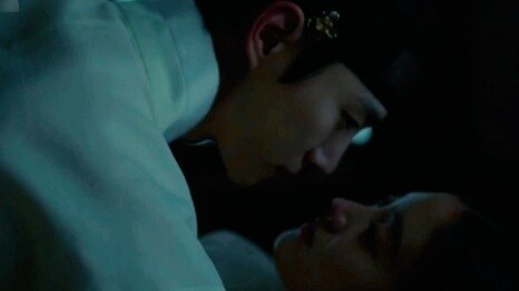 [Remix]Cảnh hôn ngọt lịm trong phim Hàn Quốc <Viền Đỏ Trên Tay Áo>