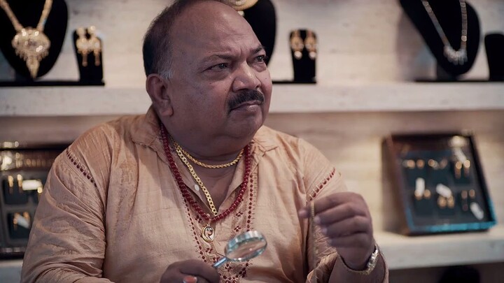 Aashram S01 E04 2020