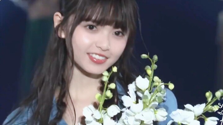 Saito Asuka Leads the TGC: A Compilation of Clumsy Birds at Tokyo Fashion Week — Pure, Cute, and Sex