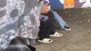 singkat, jelas, nangisss