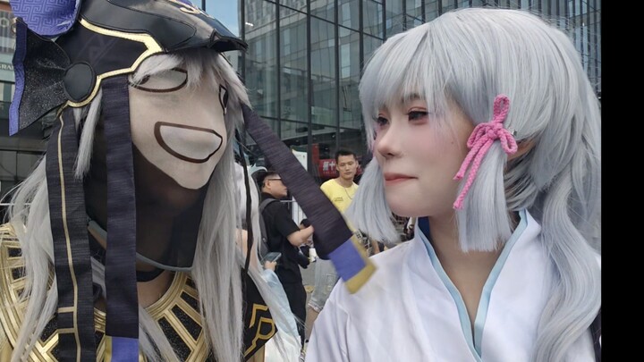 When I told a cosplayer a bad joke at the cosplay contest at the comic con – Episode 7