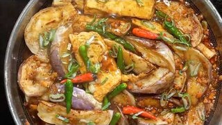 cà phổi tím kho thịt bằm chay. rau củ.