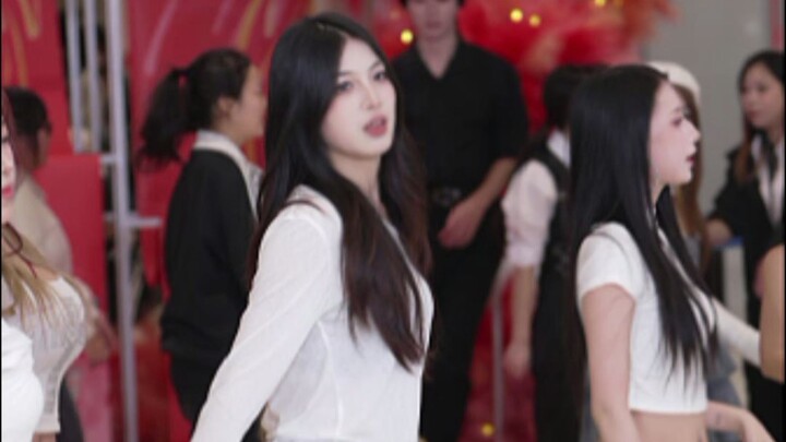 【Khai Khai】2025.12.06 Tùy Vũ «Alone+Dolls+Không Có Ngày Mai» «BZ Roadshow» tại Thành Đô·Chiêu Thương