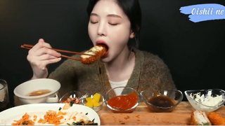 Tonkatsu phô mai + cơm chiên kim chi cay phần 5 #anngonmoingay