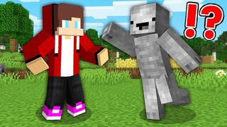 Mikey TURNED TO STONE in Minecraft! (Maizen Mazien Mizen)