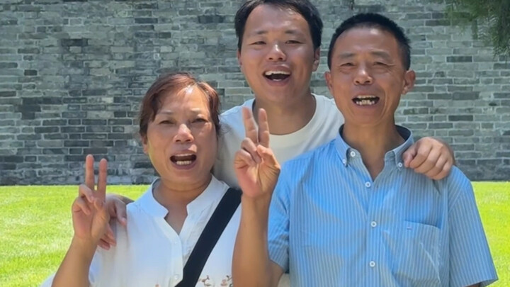 في سن الرابعة والعشرين، حققت حلم والديّ برؤية العاصمة!