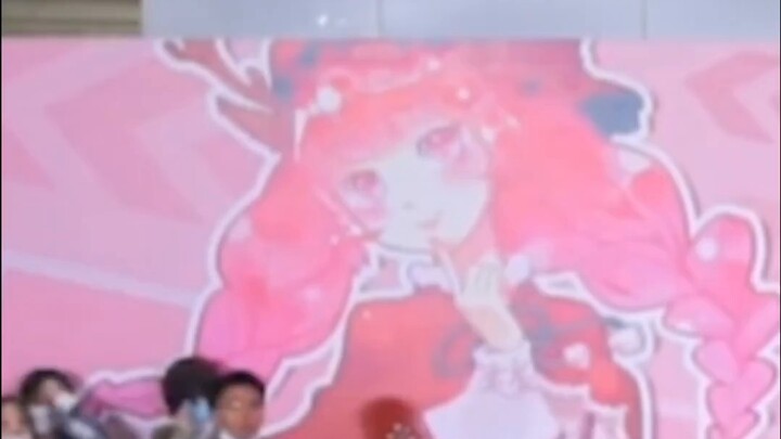 【Mysta Rias】Bukankah kamu sedang berlibur? Mengapa kamu menyelinap ke pesta dansa? -`д´- (kabut)