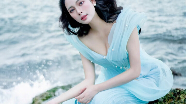 Mặc cả làn sóng lên người! Thật đẹp biết bao?