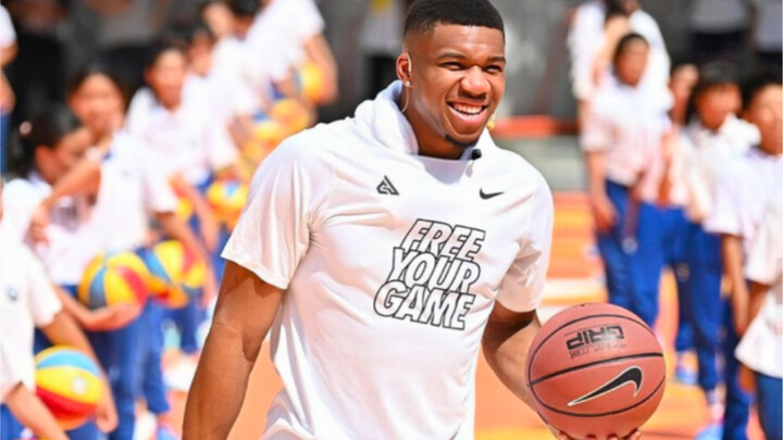 “Perjalanan Alfabet di Tiongkok - Giannis Antetokounmpo”