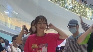 أغاني ITZY ظهرت على وسيلة سلاح ورقصوا بشكل خاطئ