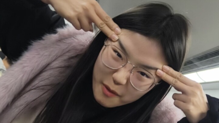 A senior student of Tang San came to the subway! Revive my love! The truth in the void! The storm of
