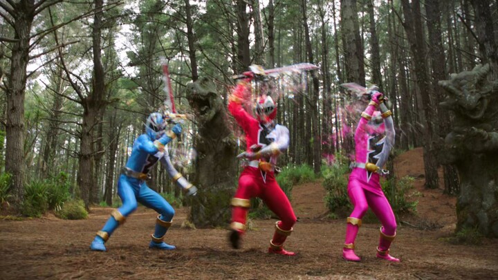Power Rangers Dino Fury S01E01 Hindi Dubbed