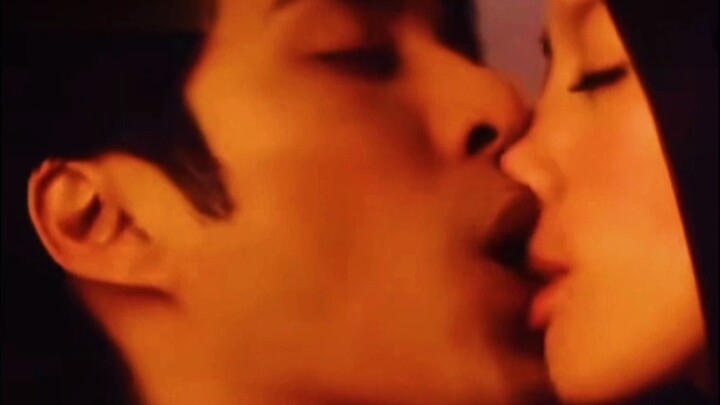 [Film&TV][Kiss Scene] Men Playing Hard-to-get 