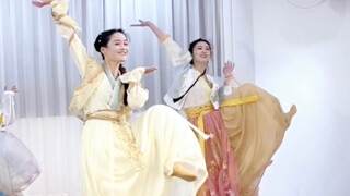 翻跳灵儿舞蹈对酒  无基础 也快乐地尝试