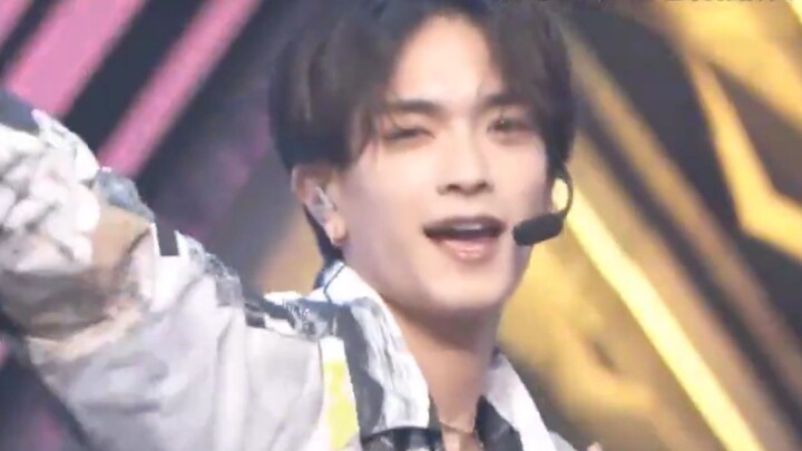 260518 なにわ男子 「Be My Baby」CDTV