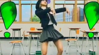 thai dance with lisa manoban dn jennie reaction so cute
