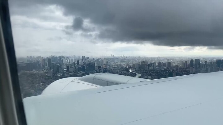 คลิปสั้นๆ ก่อนเครื่องบินจะลงจอดที่สนามบินที่มะนิลา, ฟิลิปปินส์. Short Clip Before Landing at Manila