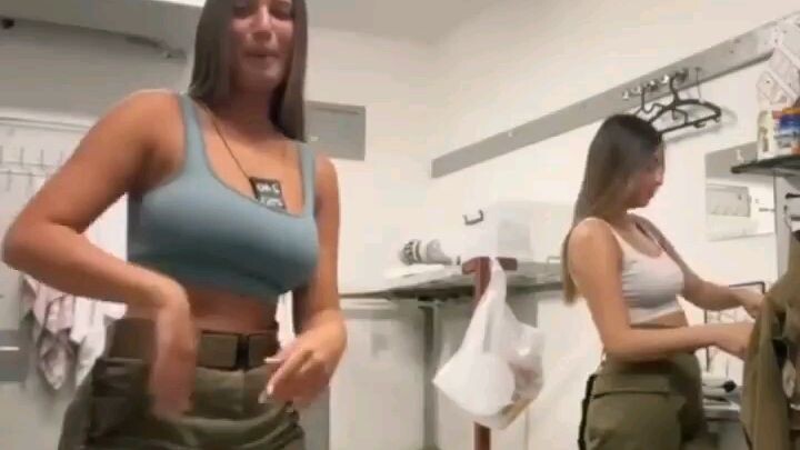 Beautiful Israeli Soldier