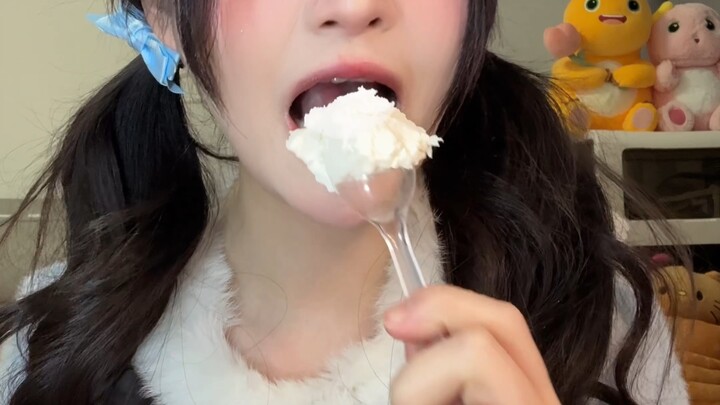 【Tiểu Thạch Sữa Dữ】Chẳng phải chỉ là sữa chua khô nghẹn thôi sao?