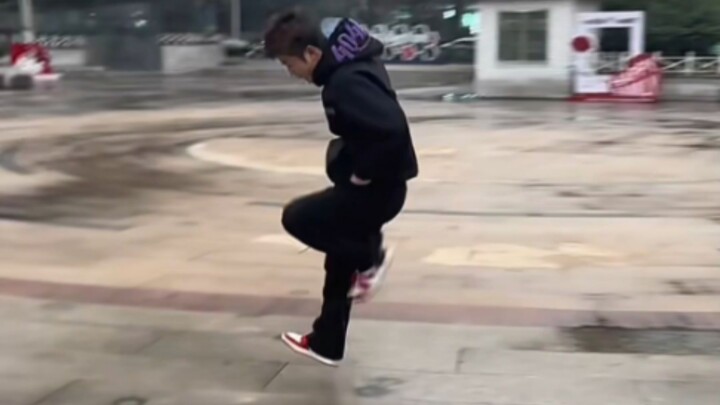 【داي تشو شياو شنغ】 هذه الخطوة الانزلاقية في الهواء صعبة التعلم حقًا!