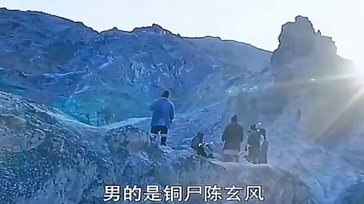 The Black Wind Duo uses living people to practice the Nine Yin White Bone Claw—only to be caught red