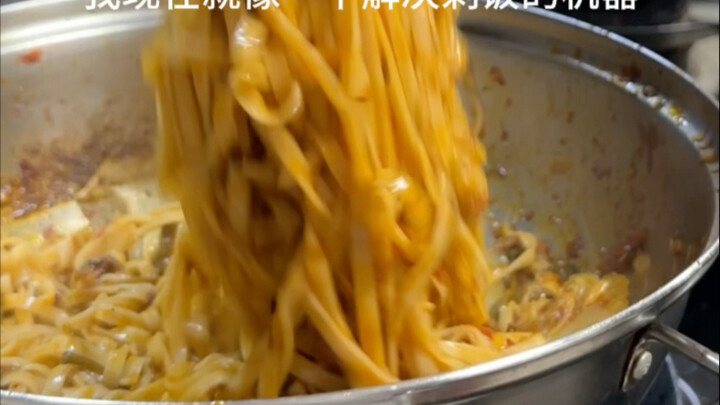 รอดตายแล้ว! ผลเสียของการแกล้งทำเป็นไลฟ์กินอาหารตอนตกงานมาถึงสุดท้าย