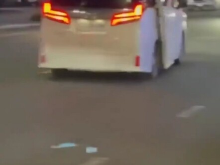 Candid Footage on Mianbei Street: Netizens Say, “It Wasn’t Easy for Wang Xing to Come Back”