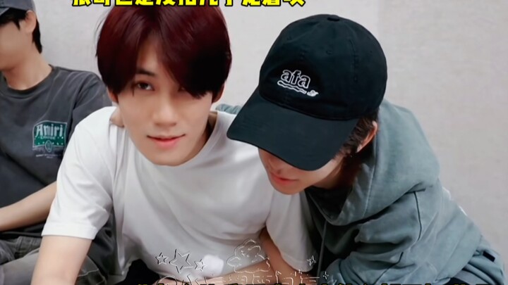 แค่เสี่ยวเฮ่อทำท่าอ้อน พี่จางก็เตรียมวิธีโอ๋ไว้เรียบร้อยแล้ว ฮ่าๆๆ