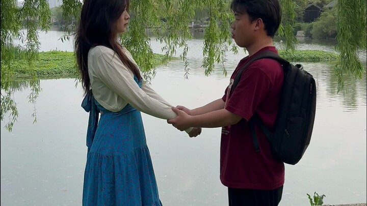 Bạn đã từng vì một cô gái mà đưa ra quyết định khiến mình hối hận cả đời chưa?