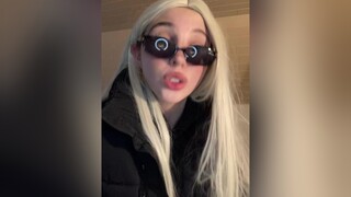 Surprised ? 🧥   anime weeb ankmetiktok weebtiktok jujutsukaisen gojo satoru gojousatoru cosplaying cosplay blueeyes sunglasses #