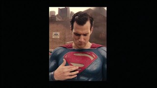 I heard that in order to film this episode, Superman lost his beard.