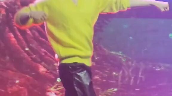 Song Kang pag sumayaw tanggal angas shshsh