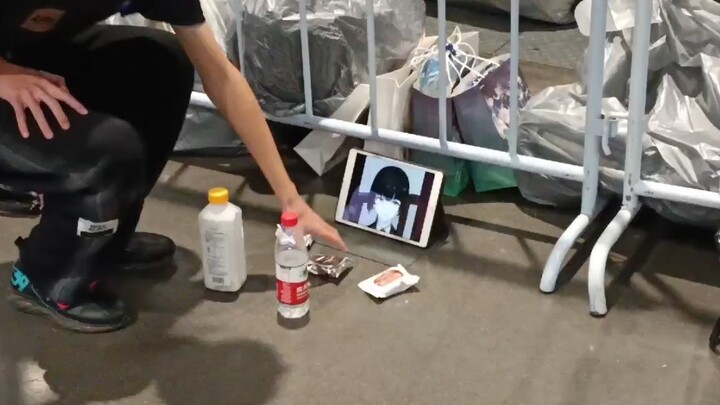 ออตโตแอบกินเครื่องเซ่นไหว้ม่อฉา