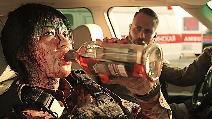 الثنائي المكون من القائد والأجنبي مضحك حقًا!