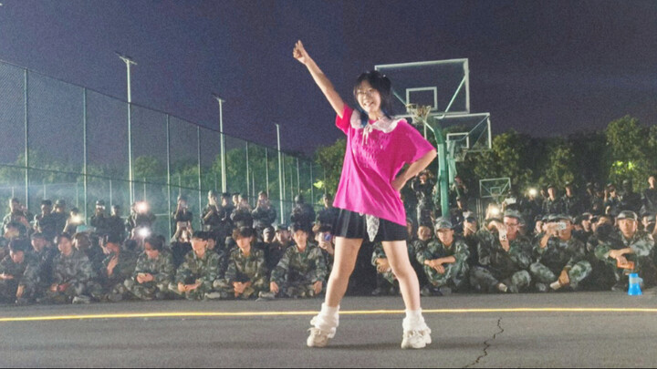 Berapa peluang bertemu dengan tim survei senyum dan menemukan sate bakar di lokasi latihan militer?