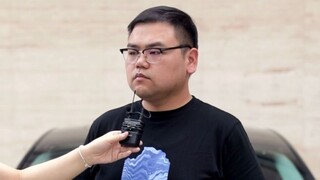 مرسيدس تبيع فولكسفاغن وبي إم دبليو