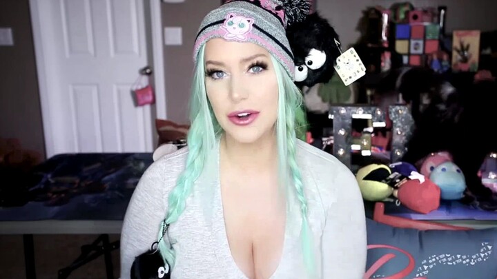 COME ON KITTY SHOW MORE TITTY Friday Night Mail