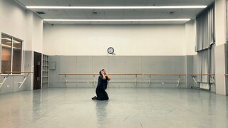 作品《如果可以期待明天》编演：陈以谢 该作品荣获24意大利莱切舞蹈比赛 一等奖及最佳男舞者
