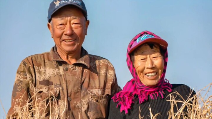 What’s it like to take photos of farmers? Being a farmer is no easy feat!