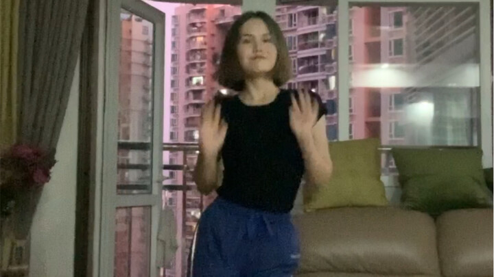 Sinh nhật Somi Hình như đã lâu lắm rồi tôi không nhảy!!