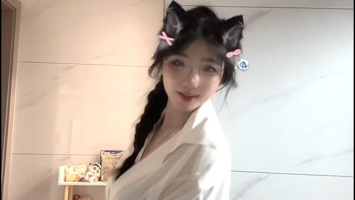 Newbie asking for follows, let's go together!