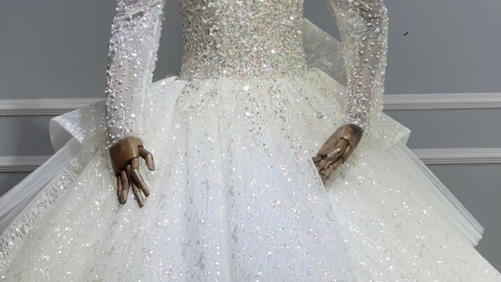 马上要婚礼了，但最爱的旗袍却穿不上了！