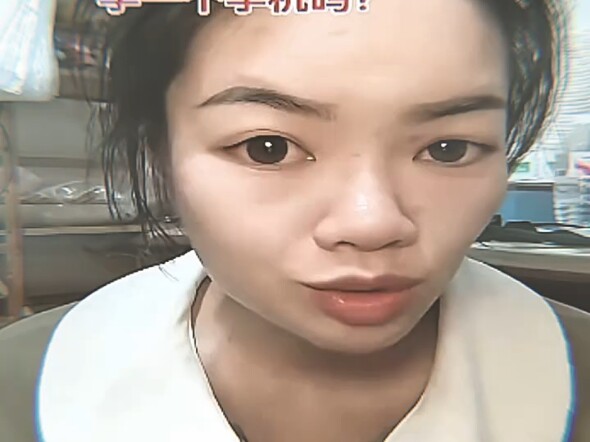 女儿纯小丑