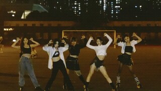 Penampilan ulang kedua oleh Tomboy dari Universitas Sichuan! Sangat panas!!! Ayo ayo ayo!!!