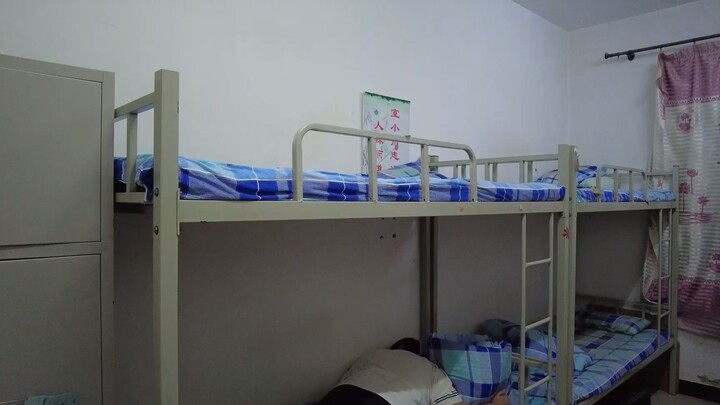 Dulu cara naik-turun tempat tidur itu begitu membosankan!