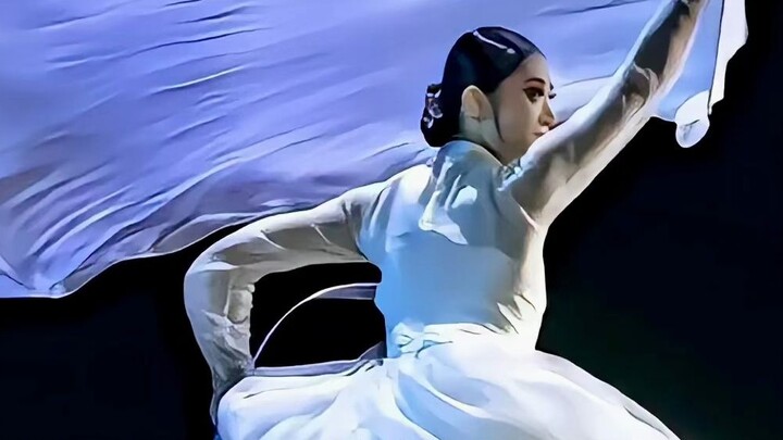 Korean dance "Cloud Tracks"