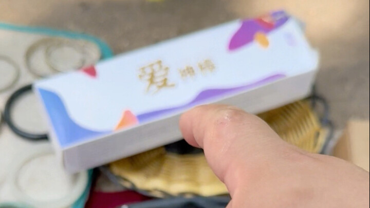 Running a street stall is all about building a big, bold heart!