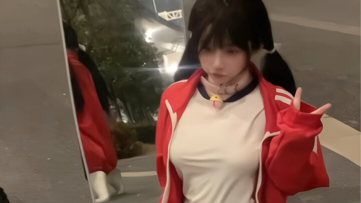 สาวผมหางม้าคู่น่ารัก