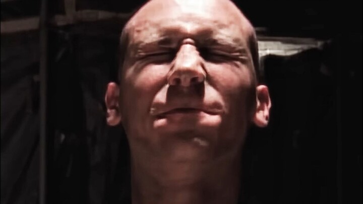 A soldier found a way to break free from captivity.